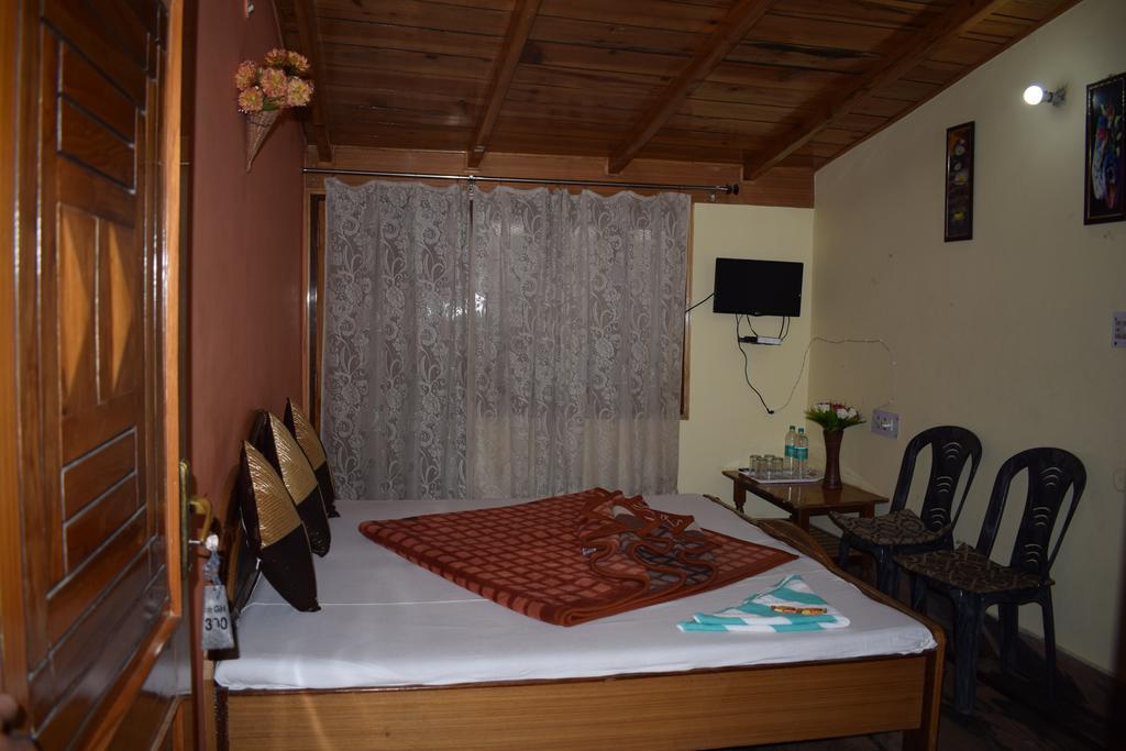 Star Guest House Нейнитал Екстериор снимка